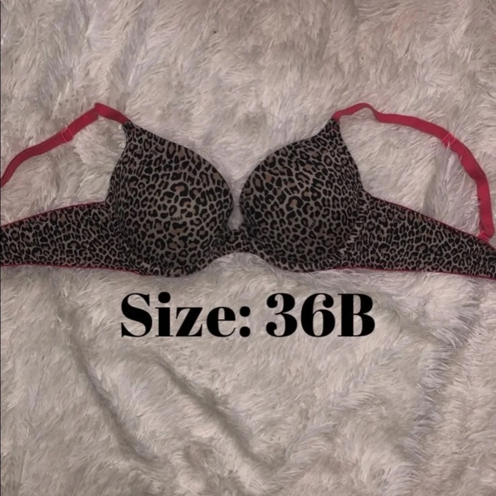 Victoria’s Secret PINK Wear everywhere push-up